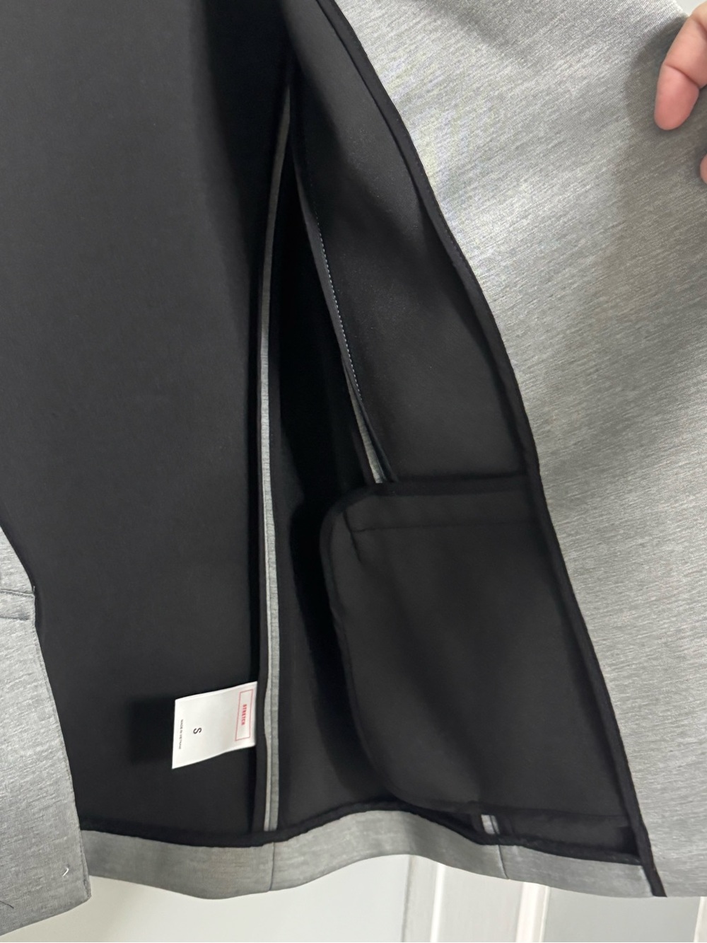 Express Gray Single-Button Blazer - Picture 6 of 10